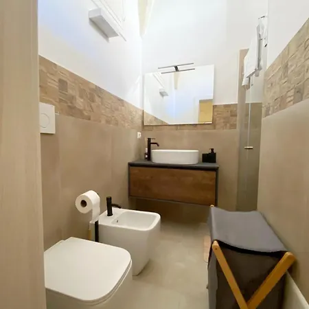 Oda ve Kahvaltı Duca D'aosta Lecce